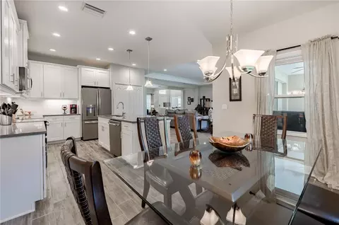 Dining - 1117 Thornbury Dr, Parrish, FL 34219 photo 2 of 2