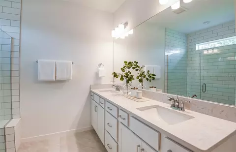 Bath - 3744 Obsidian Dr, Spring Hill, FL 34609 photo 1 of 3