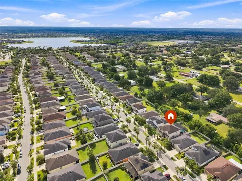View/Area - 11156 Spring Point Cir, Riverview, FL 33579 photo 5 of 9