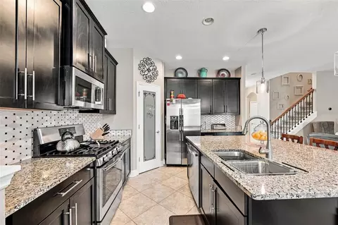 Kitchen - 11156 Spring Point Cir, Riverview, FL 33579 photo 3 of 3