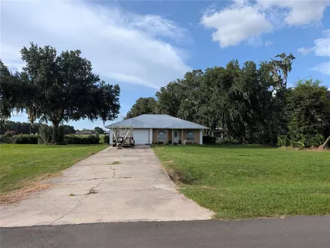 510 Cloverleaf Dr, Lithia, FL 33547