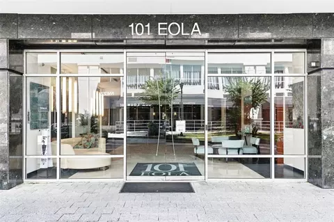 101 S Eola Dr #905, Orlando, FL 32801