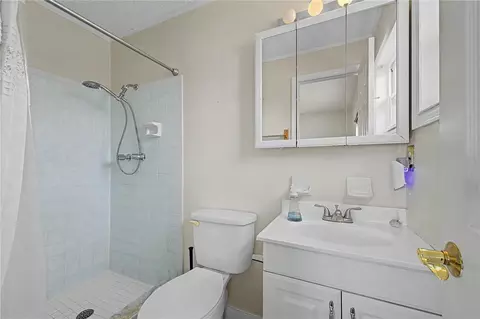 Bath - 4392 3rd Isle Dr, Hernando Beach, FL 34607 photo 1 of 5