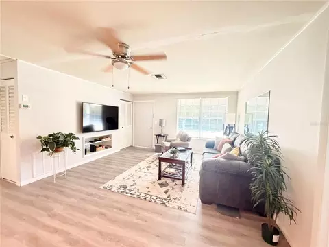 Living - 9509 Miracle Dr, Spring Hill, FL 34608 photo 3 of 5