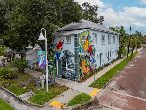 2938 Beach Blvd S, Gulfport, FL 33707