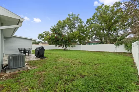 Exterior - 265 Plumtree Ave, Spring Hill, FL 34606 photo 2 of 8