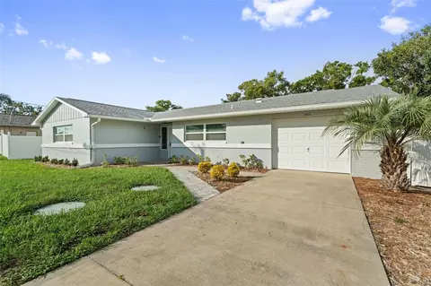 Exterior - 265 Plumtree Ave, Spring Hill, FL 34606 photo 3 of 8