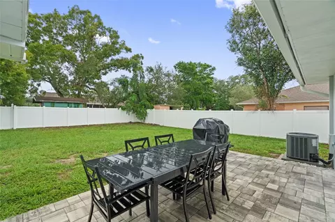 Exterior - 265 Plumtree Ave, Spring Hill, FL 34606 photo 5 of 8