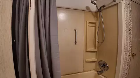 Bath - 4641 A St, Saint Cloud, FL 34772 photo 2 of 3
