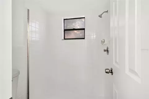 Bath - 4220 Augustine Rd, Spring Hill, FL 34609 photo 2 of 4