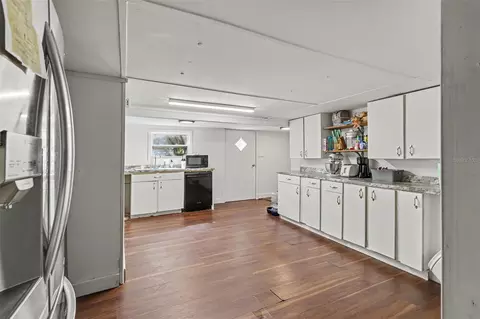 Kitchen - 4030 N Lasso Ter, Hernando, FL 34442 photo 1 of 2