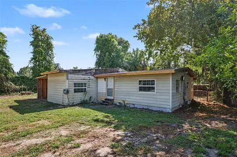 Exterior - 4030 N Lasso Ter, Hernando, FL 34442 photo 2 of 10