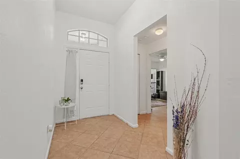 Entry Way - 13102 Early Run Ln, Riverview, FL 33578 photo 2 of 2