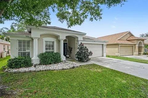 Exterior - 13102 Early Run Ln, Riverview, FL 33578 photo 3 of 8