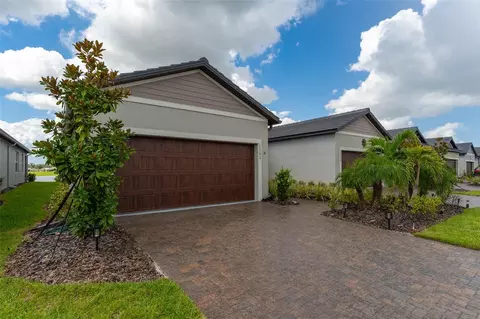 Exterior - 12592 Lily Quartz Loop, Parrish, FL 34219 photo 2 of 15