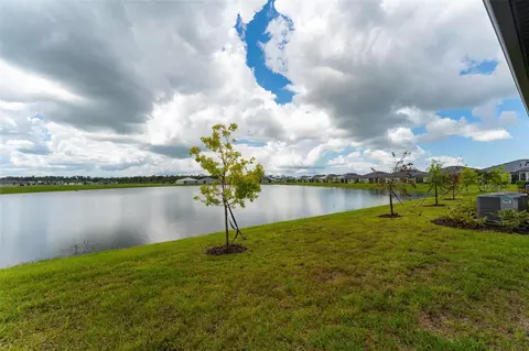 Exterior - 12592 Lily Quartz Loop, Parrish, FL 34219 photo 14 of 15