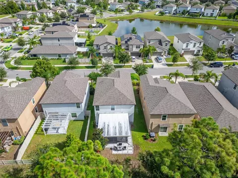 View/Area - 5035 Sable Chime Dr, Wimauma, FL 33598 photo 3 of 11