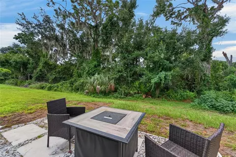 Exterior - 5035 Sable Chime Dr, Wimauma, FL 33598 photo 8 of 10