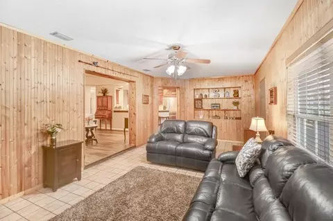 Living - 13221 Tom Gallagher Rd, Dover, FL 33527 photo 2 of 2