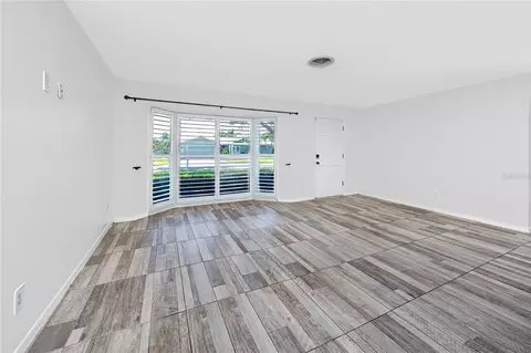Living - 1744 Harbor Cir E, Largo, FL 33770 photo 2 of 8