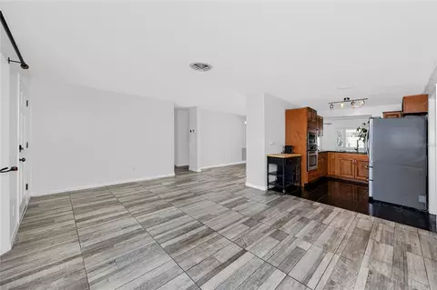 Living - 1744 Harbor Cir E, Largo, FL 33770 photo 4 of 8