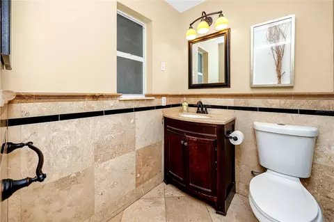 Bath - 1744 Harbor Cir E, Largo, FL 33770 photo 1 of 4