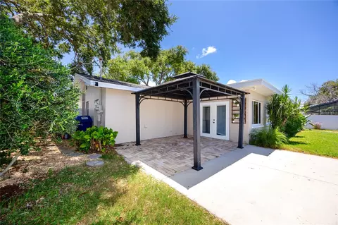 Exterior - 1744 Harbor Cir E, Largo, FL 33770 photo 6 of 9
