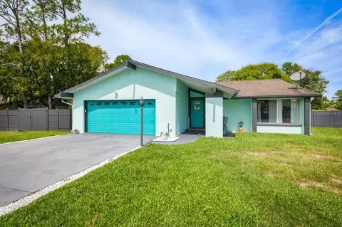 3 Clark Ln, Palm Coast, FL 32137