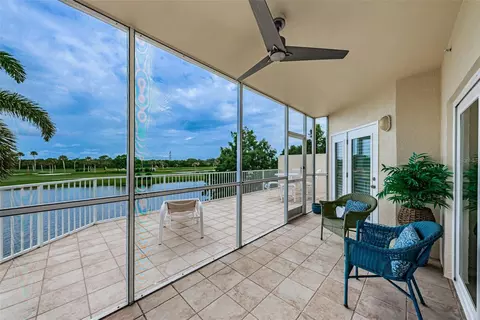 1200 Country Club Dr #5101, Largo, FL 33771