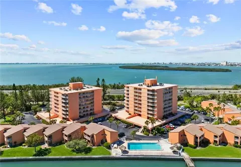 7400 Sunshine Skyway Ln S #106, Saint Petersburg, FL 33711