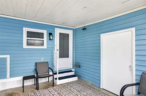 Exterior - 2000 E Bay Dr #33, Largo, FL 33771 photo 4 of 8
