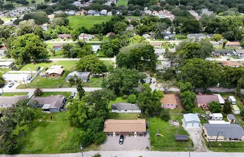 View/Area - 5222 Bogdonoff Dr, Seffner, FL 33584 photo 4 of 6