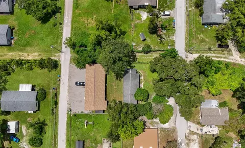 View/Area - 5222 Bogdonoff Dr, Seffner, FL 33584 photo 6 of 6