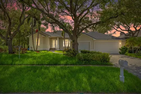 2706 Skimmer Point Dr S, Gulfport, FL 33707