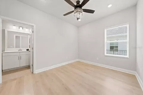 Bedroom - 11756 Richmond Trl, Parrish, FL 34219 photo 4 of 7