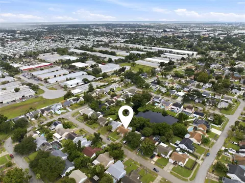 View/Area - 12151 76th St, Largo, FL 33773 photo 5 of 12