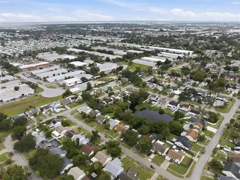 View/Area - 12151 76th St, Largo, FL 33773 photo 11 of 12