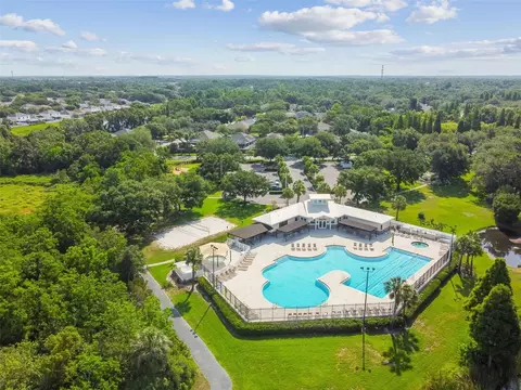 View/Area - 6637 Thackston Dr, Riverview, FL 33578 photo 6 of 9