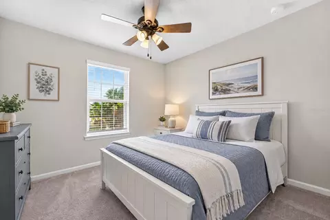Bedroom - 11618 Gold Dust Ct, Riverview, FL 33579 photo 4 of 10