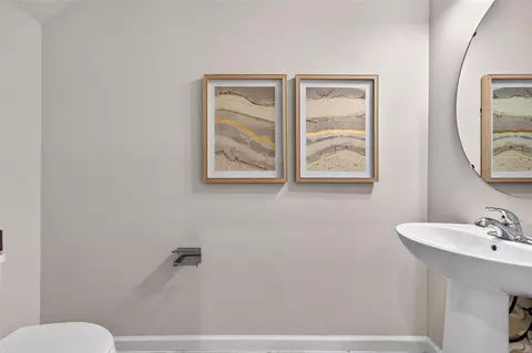 Bath - 11618 Gold Dust Ct, Riverview, FL 33579 photo 1 of 6