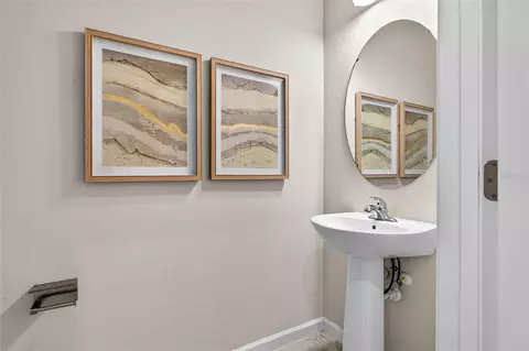 Bath - 11618 Gold Dust Ct, Riverview, FL 33579 photo 2 of 6