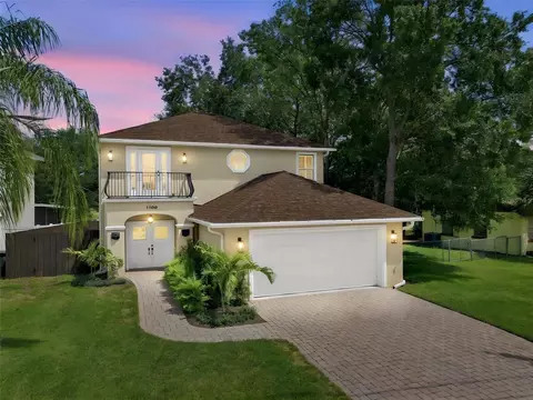 1109 S Pine Lake Dr, Tampa, FL 33612