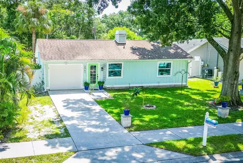 2941 Bay View Dr, Safety Harbor, FL 34695