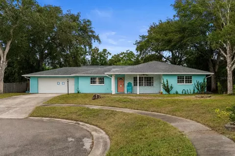 505 Timber Ln, Tarpon Springs, FL 34689