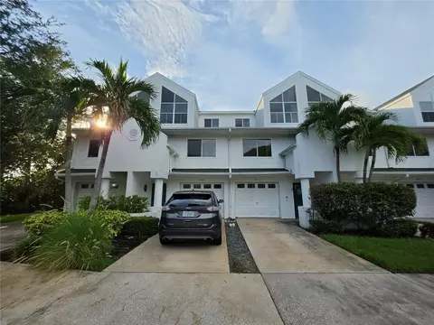 9870 Indian Key Trl #64, Seminole, FL 33776