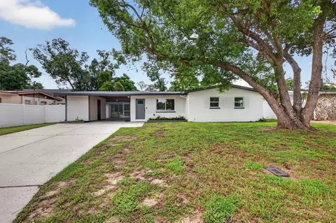 5305 E 98th Ave, Temple Terrace, FL 33617