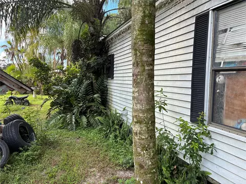 7655 NE 8th Dr, Okeechobee, FL 34974 photo 4