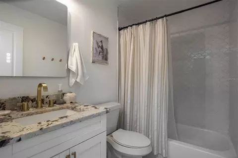 Bath - 12106 Clearbrook Ct, Riverview, FL 33569 photo 3 of 4