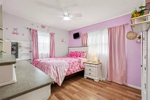 Bedroom - 8318 Goodrich St, Spring Hill, FL 34606 photo 4 of 4