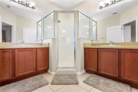 Bath - 1936 Compass Flower Way, Ocoee, FL 34761 photo 3 of 6